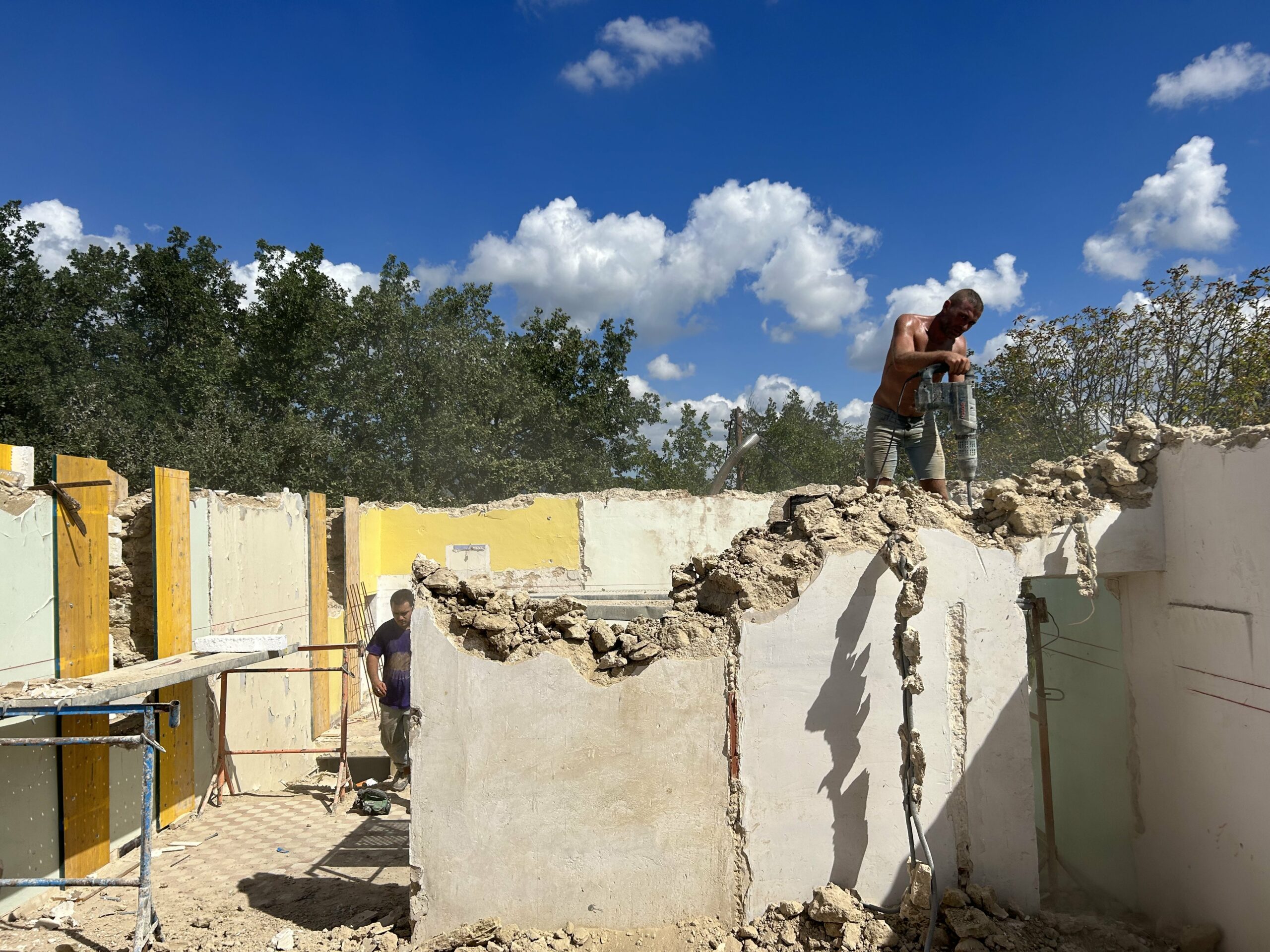 Rénovation et extension d'une campagne entreprise de maçonnerie DETRY Denis